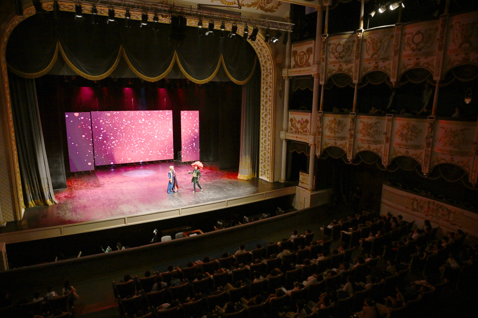 Leyla Aliyeva and Alena Aliyeva attend performance of "The Little Prince" based on same name at Azerbaijan State Academic Musical Theater (FOTO)