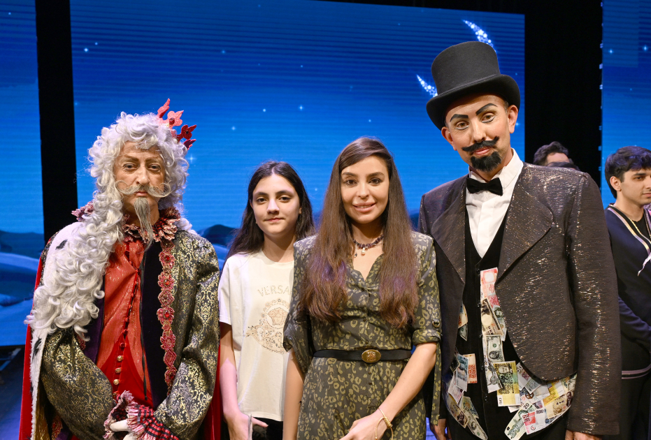 Leyla Aliyeva and Alena Aliyeva attend performance of "The Little Prince" based on same name at Azerbaijan State Academic Musical Theater (FOTO)