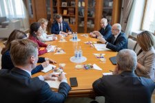 Azerbaijan and EU review strategic energy co-op across key sectors (PHOTO)