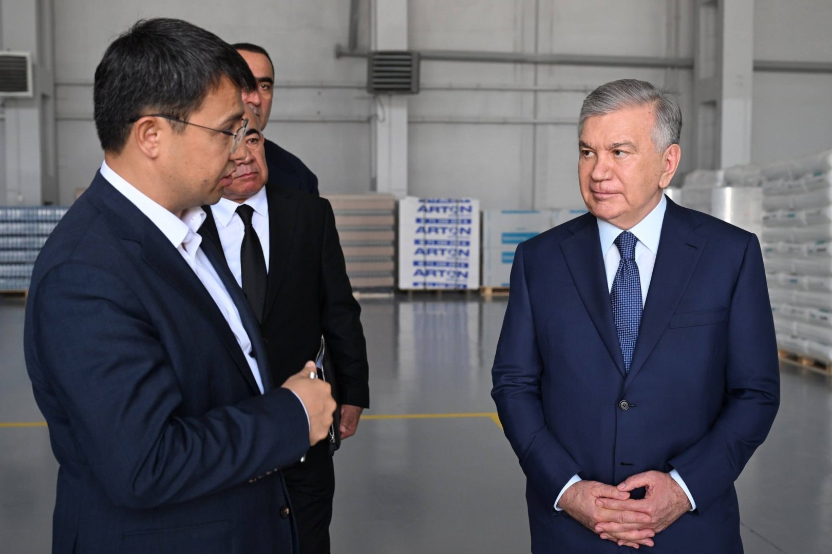 President Shavkat Mirziyoyev visits polymer plant as Uzbekistan expands import-substitution manufacturing