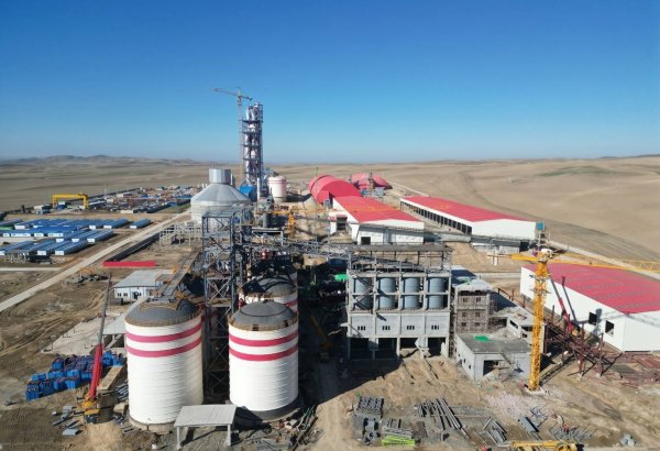 Kazakhstan launches large-scale study of domestic cement for road construction