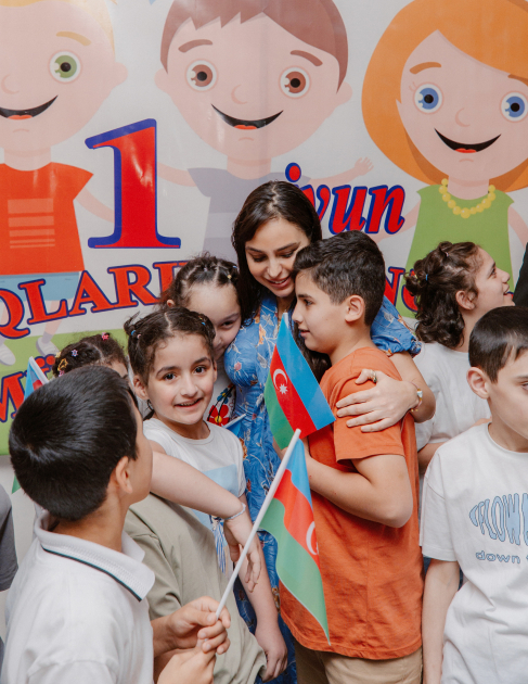 Leyla Aliyeva and Arzu Aliyeva visit Integrated Boarding School No. 11 (PHOTO)