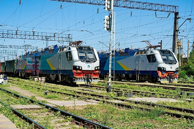 Kazakhstan Railways expands locomotive fleet