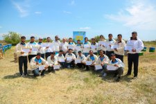 Initiated by Leyla Aliyeva, “Young beekeeper” project successfully implemented in Yevlakh district (PHOTO)