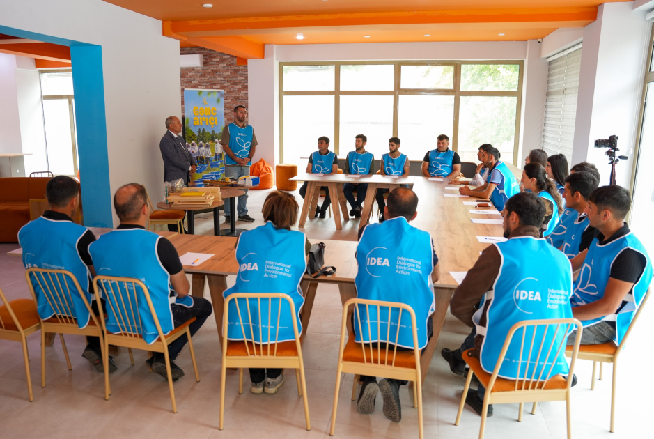 Initiated by Leyla Aliyeva, “Young beekeeper” project successfully implemented in Yevlakh district (PHOTO)