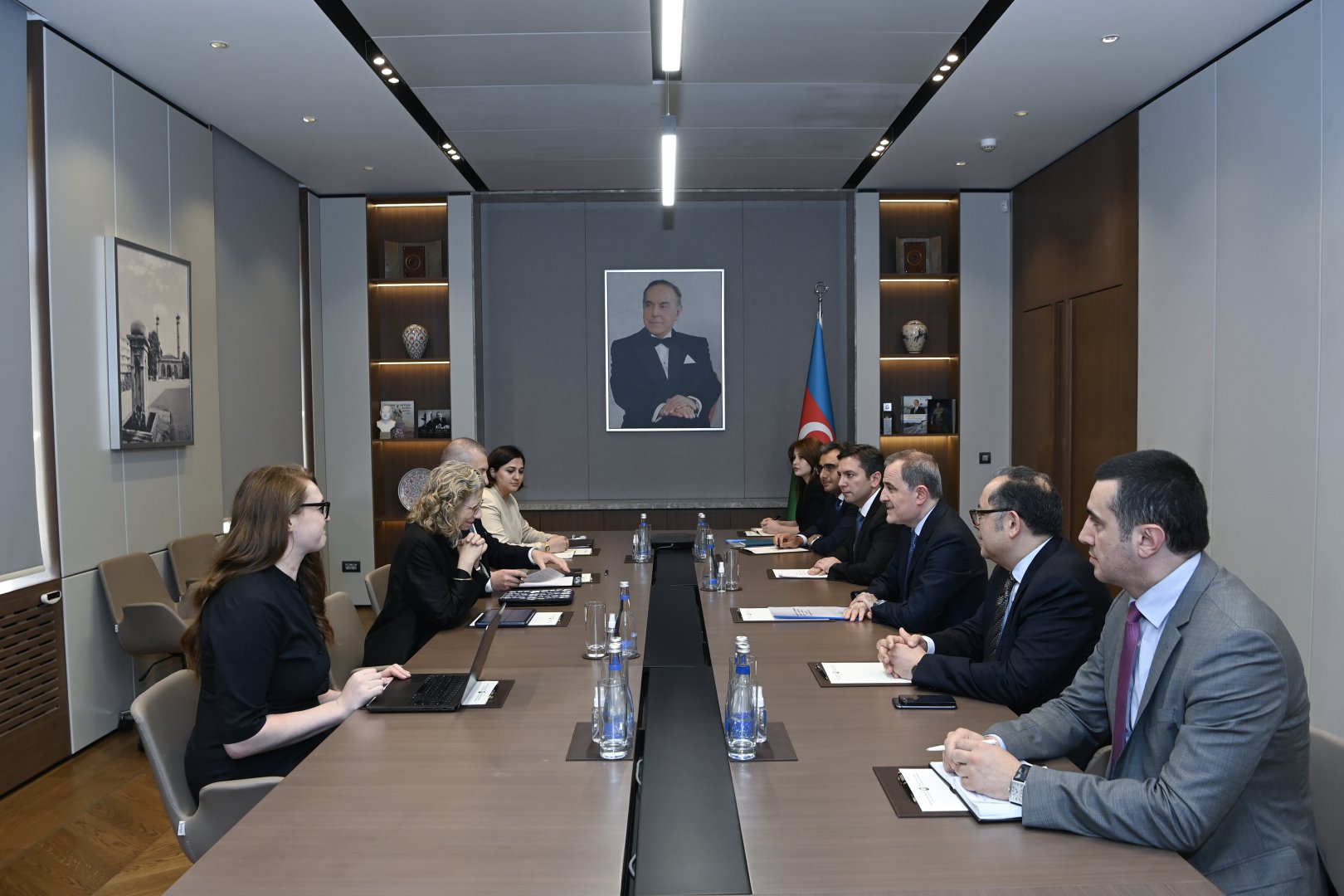Jeyhun Bayramov meets with UNEP Executive Director Inger Andersen (PHOTO)