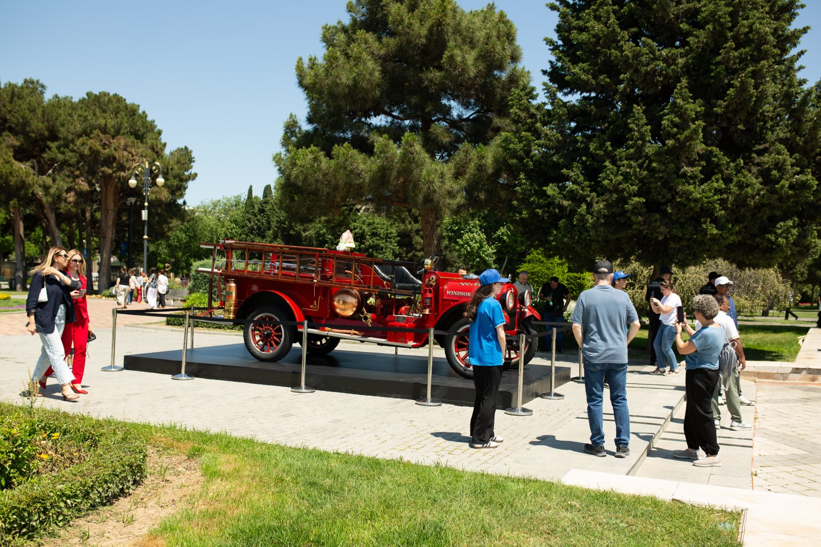 First day of classic and high-speed ​​car festival concludes in Baku (PHOTO/VIDEO)
