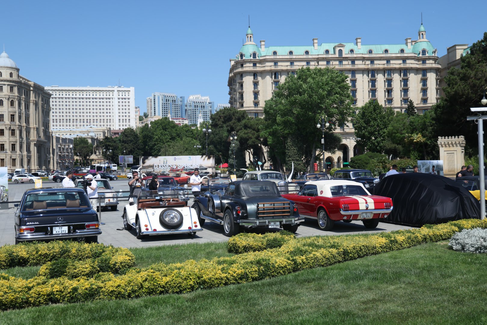 First day of classic and high-speed ​​car festival concludes in Baku (PHOTO/VIDEO)