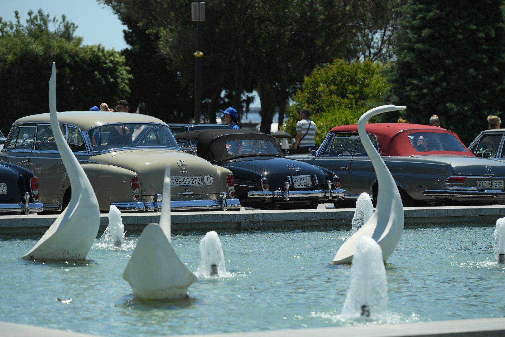 First day of classic and high-speed ​​car festival concludes in Baku (PHOTO/VIDEO)