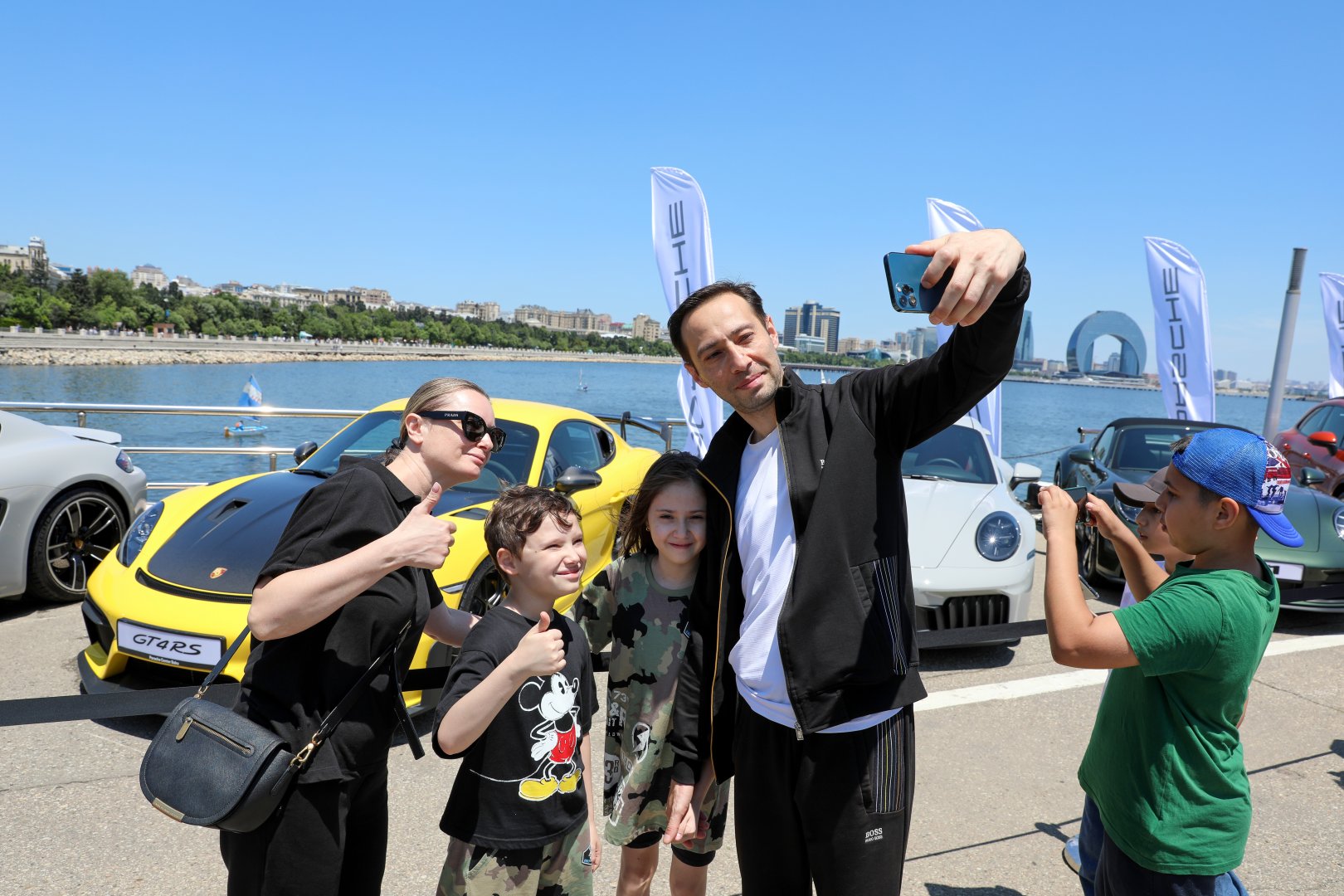 Baku hosts successful Classics & Supercars Festival (PHOTO/VIDEO)