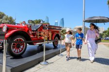 Baku hosts successful Classics & Supercars Festival (PHOTO/VIDEO)
