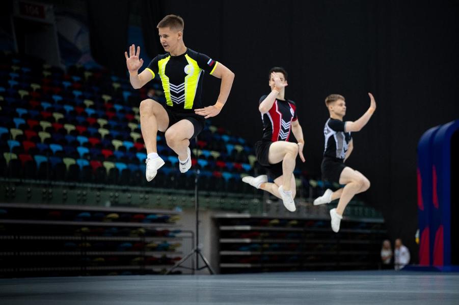Azerbaijani gymnasts reach final of the international tournament (PHOTO)