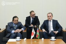 Azerbaijani FM meets with Friendship League members in Tokyo (PHOTO)