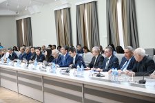 Azerbaijani MEDIA organizes public discussion of new draft law (PHOTO)