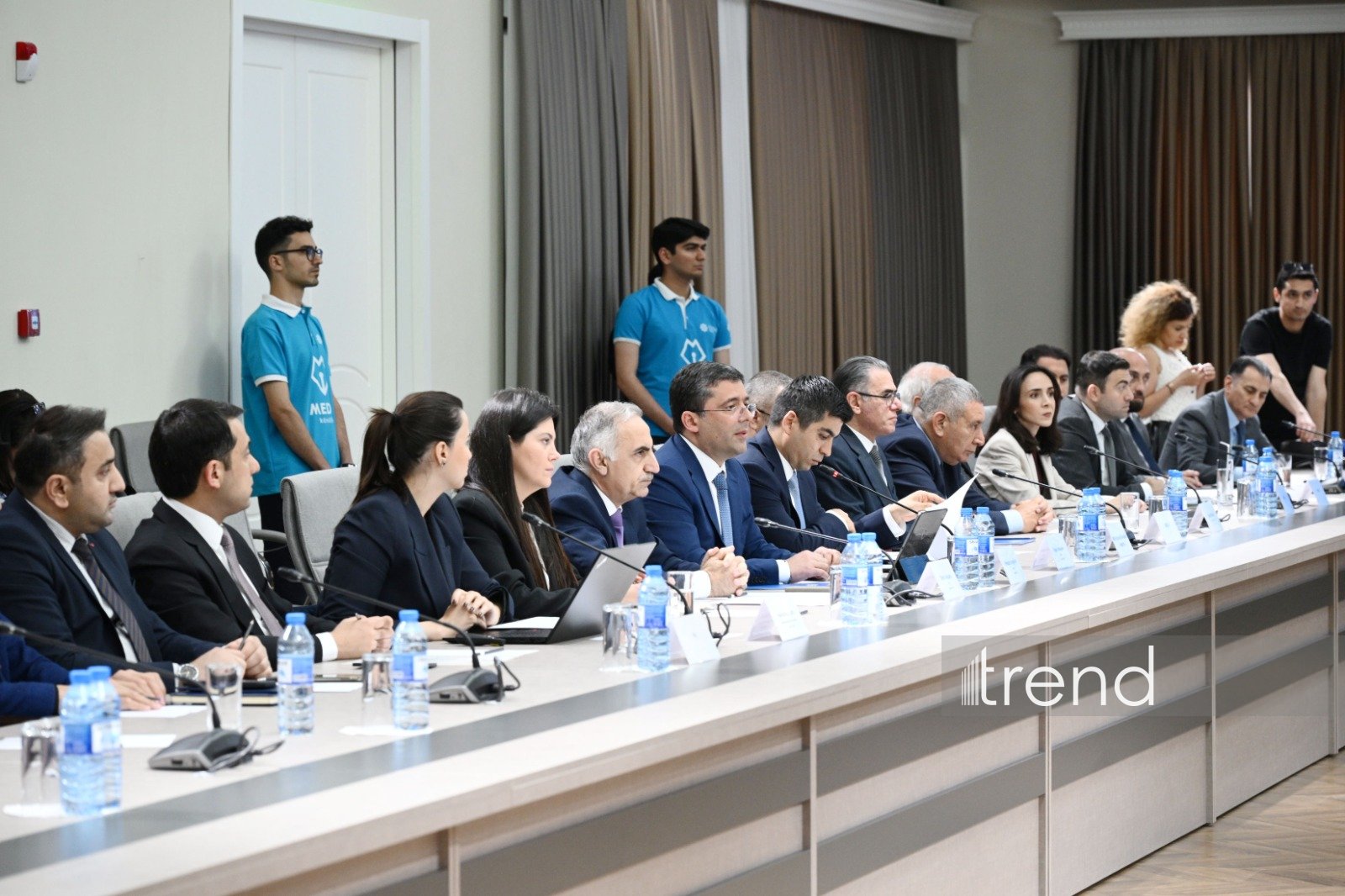 Azerbaijani MEDIA organizes public discussion of new draft law (PHOTO)