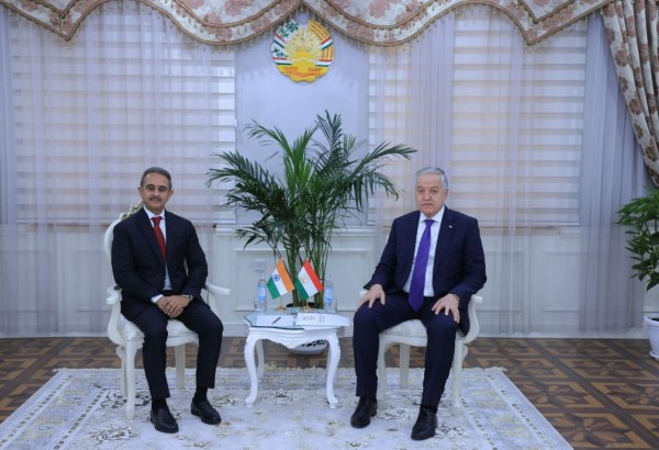 Tajikistan, India hold talks on expanding economic and regional ties