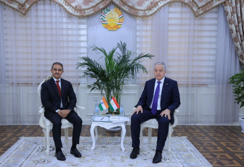 Tajikistan, India hold talks on expanding economic and regional ties