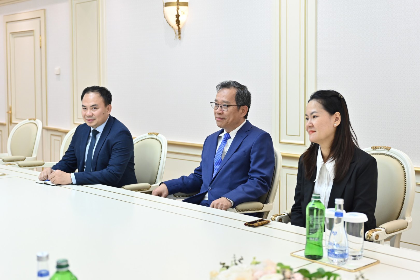 Azerbaijan and Cambodia highlight positive political dialogue (PHOTO)
