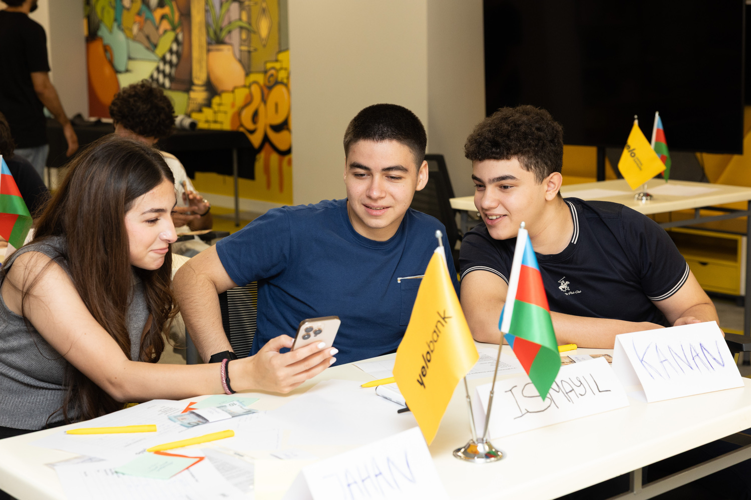 LANDAU School students participated in the internship program at Yelo Bank (PHOTO)