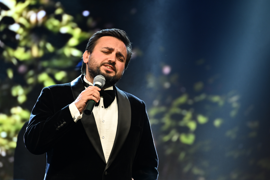 Baku hosts festive concert marking National Salvation Day (PHOTO/VIDEO)