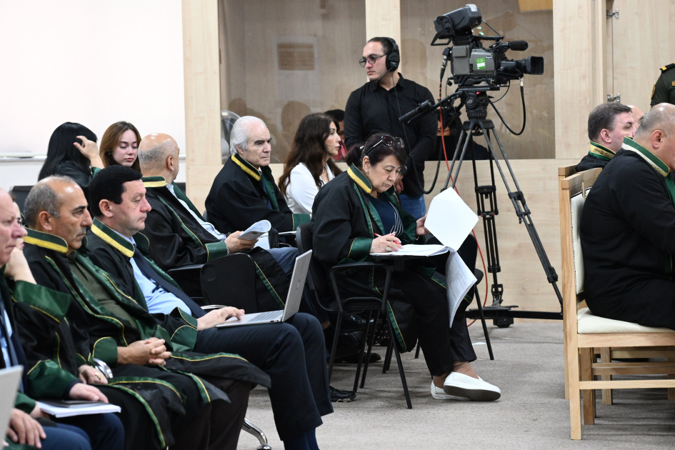 Appeal hearing on complaints of Armenian citizens continues in Baku (PHOTO)