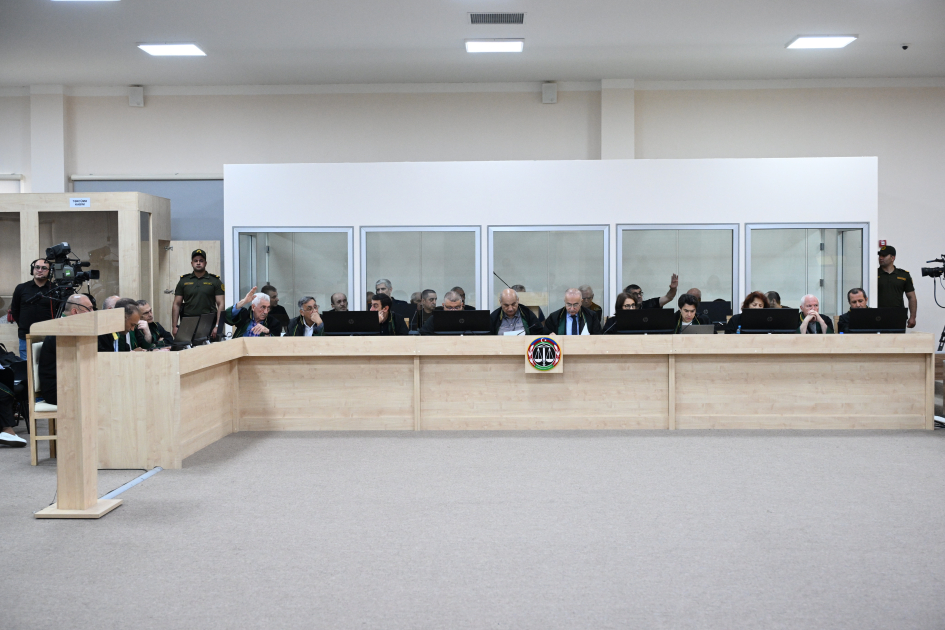 Appeal hearing on complaints of Armenian citizens continues in Baku (PHOTO)