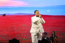 Baku hosts festive concert marking National Salvation Day (PHOTO/VIDEO)