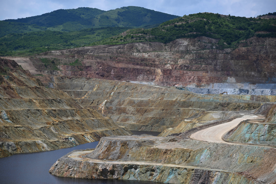 Participants of Coordination Headquarters meeting inspect ongoing work at “Demirli” Ore Processing Complex (PHOTO)