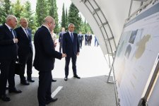 Participants of Coordination Headquarters meeting view Aghdara Master Plan (PHOTO)