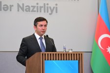 Baku hosts discussions on promoting human rights via public services (PHOTO)