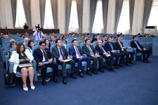 Baku hosts discussions on promoting human rights via public services (PHOTO)