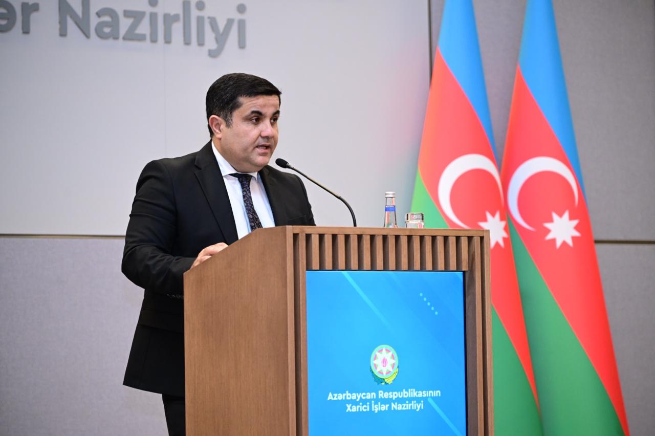 Baku hosts discussions on promoting human rights via public services (PHOTO)