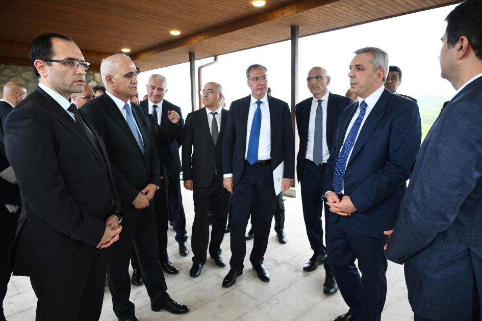 Participants of Coordination Headquarters meeting view intensive horticulture farms in Khojaly district (PHOTO)