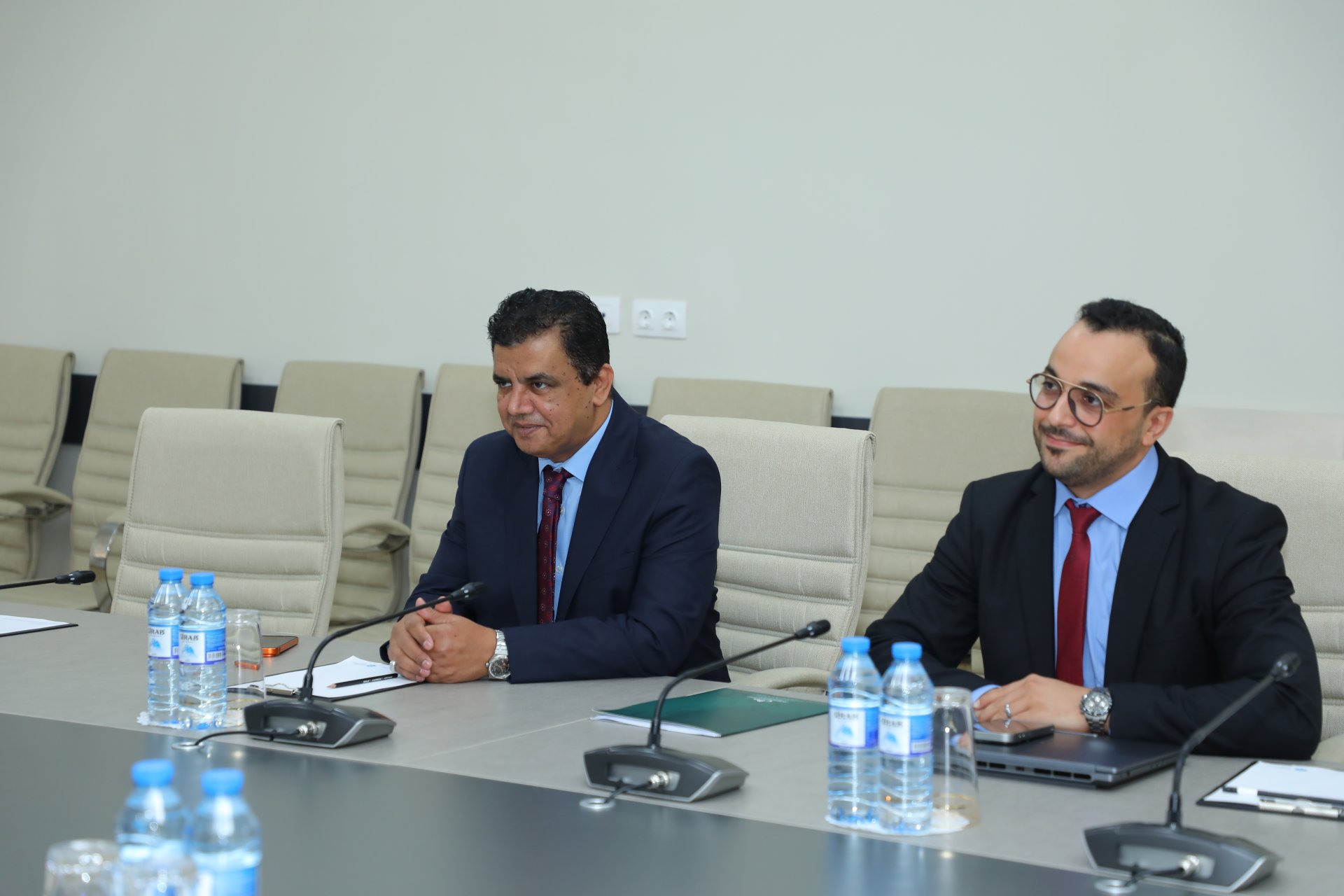 Azerbaijan's MEDIA and Union of OIC News Agencies discuss cooperation (PHOTO)