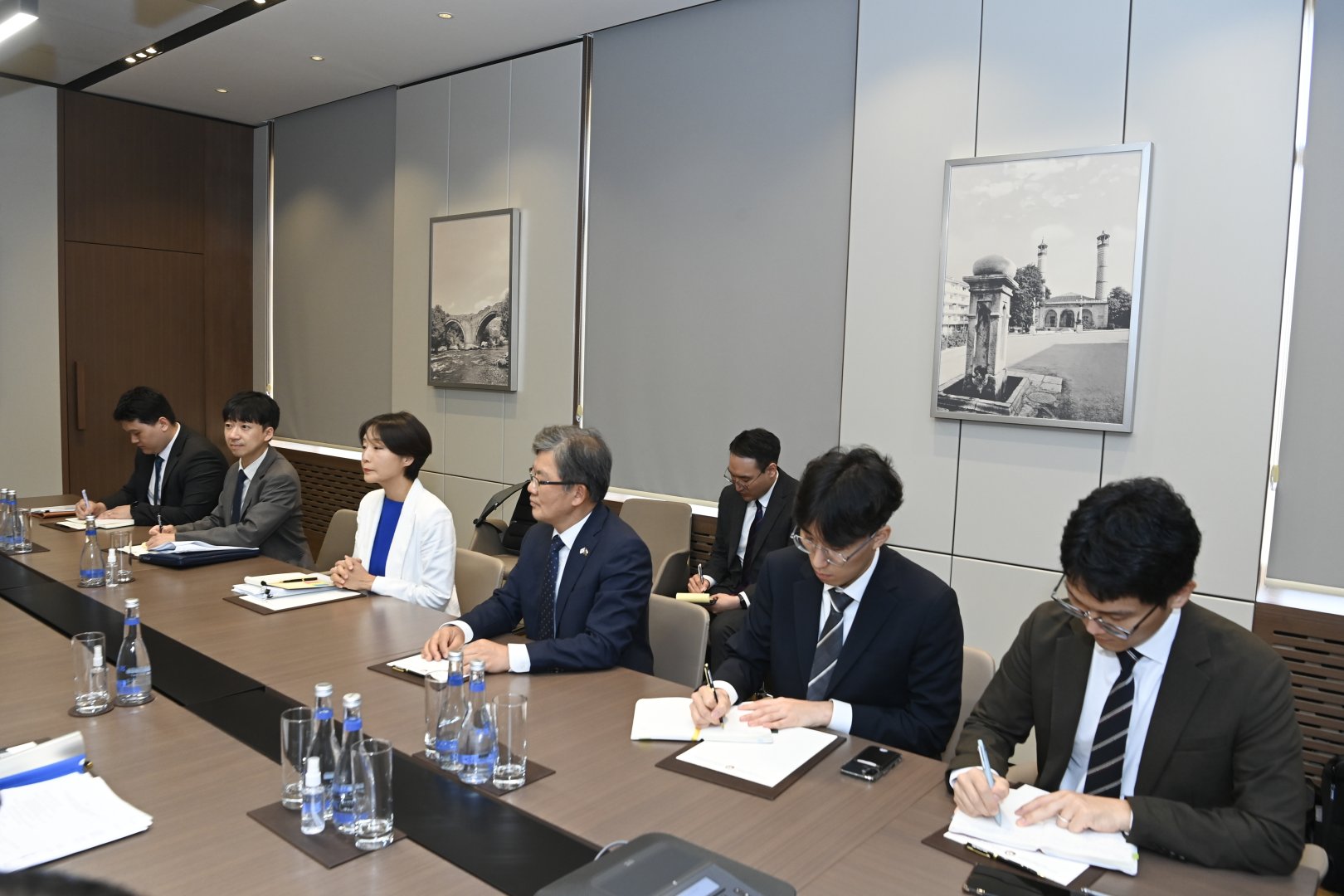 Azerbaijan, Korea discuss relations development perspectives (PHOTO)