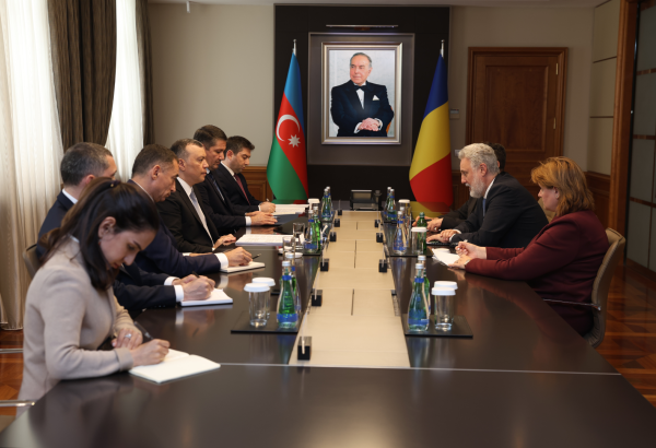 Azerbaijan, Romania mull over development of strategic partnership relations (PHOTO)