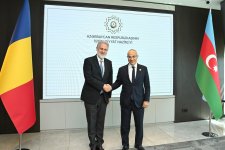 Azerbaijan and Romania brainstorm promotion of mutual investments (PHOTO)