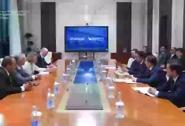 Uzbekistan, JPMorgan discuss economic reforms and capital market development