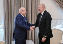 President Ilham Aliyev presents "Dostlug" Order to famous public and political figure of Dagestan Gurban Gurbanov (PHOTO)