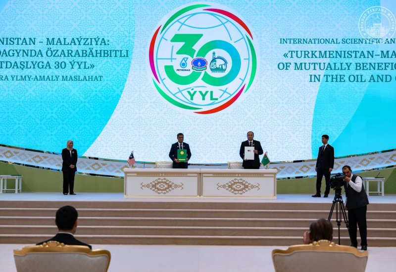 Turkmenistan, Malaysia’s PETRONAS sign production sharing agreement