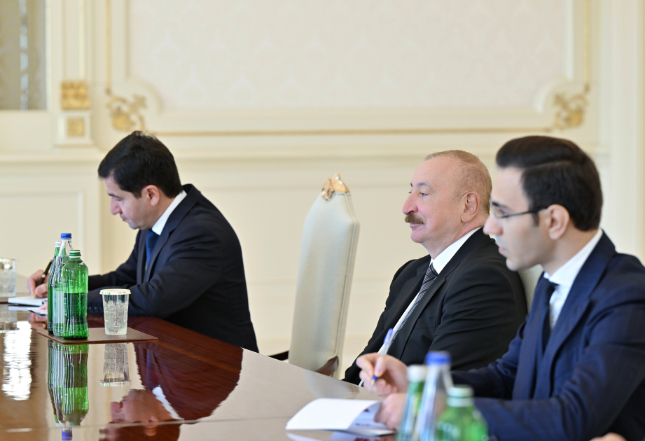 President Ilham Aliyev receives delegation of House of Representatives of Hashemite Kingdom of Jordan (PHOTO)