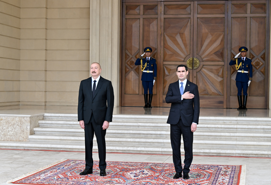Baku hosts official welcome ceremony for President of Turkmenistan (PHOTO)