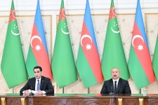 Presidents Ilham Aliyev and President of Turkmenistan delivered press statements (PHOTO)