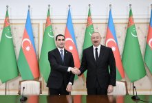 Presidents Ilham Aliyev and President of Turkmenistan delivered press statements (PHOTO)