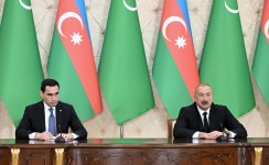 Presidents Ilham Aliyev and President of Turkmenistan delivered press statements (PHOTO)