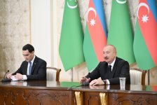 Presidents Ilham Aliyev and President of Turkmenistan delivered press statements (PHOTO)
