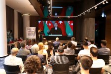 Azerbaijani community holds productive discussions in Slovenia (PHOTO)