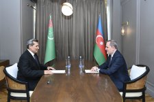 Azerbaijan, Turkmenistan discuss prospects for expanding bilateral relations (PHOTO)