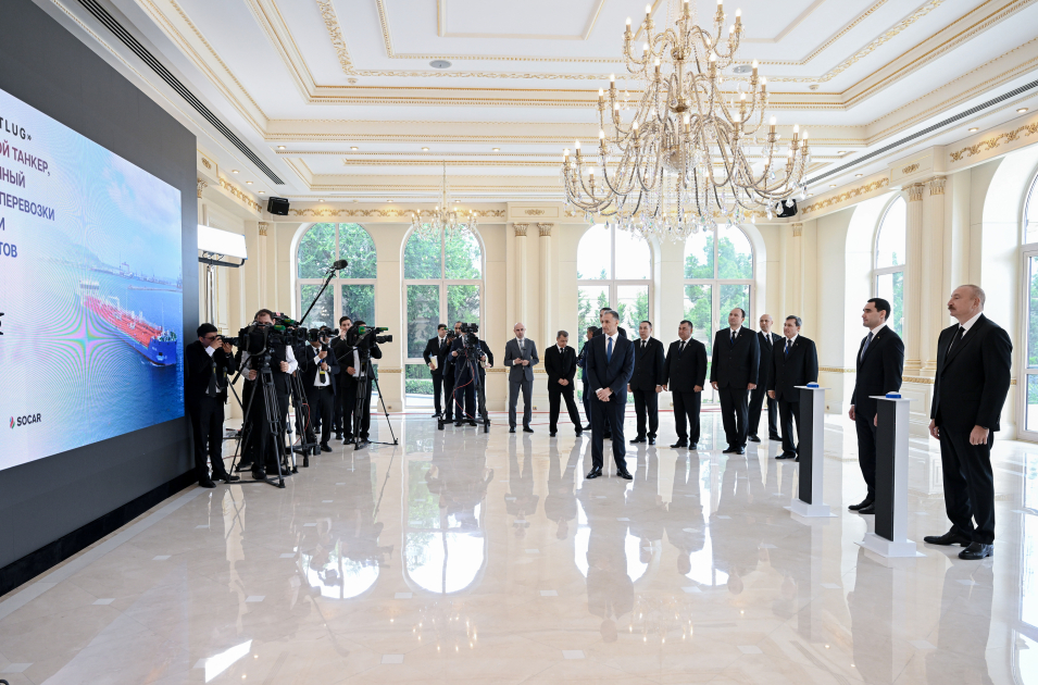 President Ilham Aliyev and President of Turkmenistan attend ceremony of presenting “Dostlug” tanker held in online format (PHOTO)