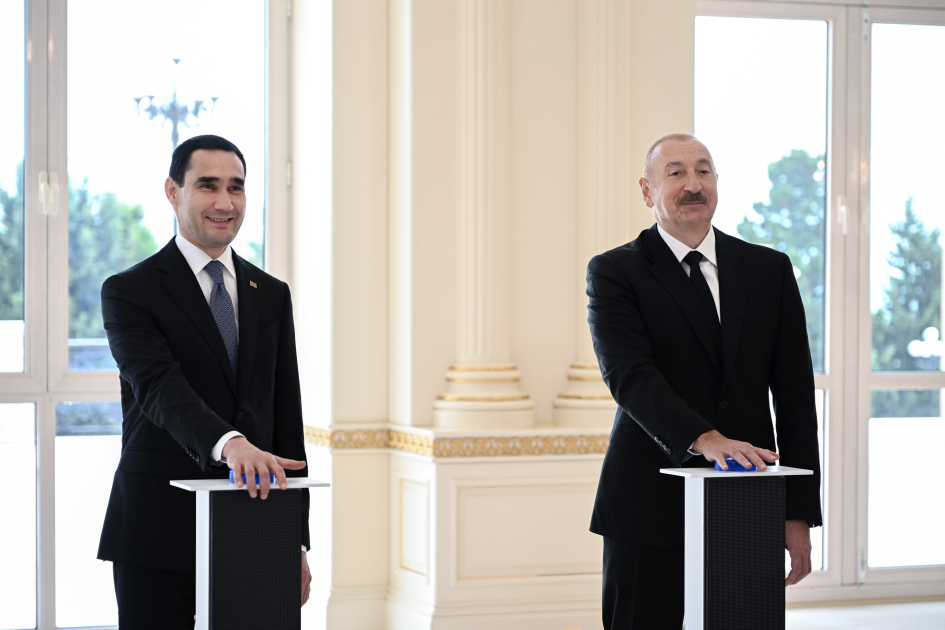 President Ilham Aliyev and President of Turkmenistan attend ceremony of presenting “Dostlug” tanker held in online format (PHOTO)